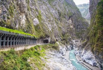 台湾花莲太鲁阁+清水断崖+七星潭一日游【包车出游│花莲出发】【包车时间弹性，你可自行安排景点停留时间，不受限于制式路线】