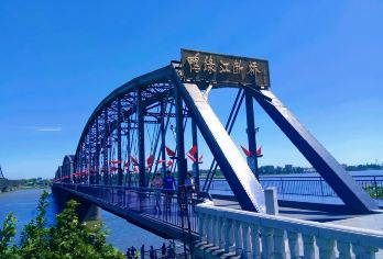 【包车游】鸭绿江断桥+虎山长城+鸭绿江游船+国门包车一日游【包车游时间自由、司机讲解。行程轻松。】