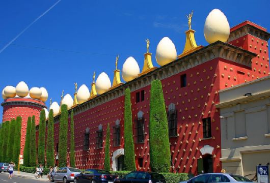 天主教赫罗纳教区+达利剧院博物馆+地中海观景台一日游【精品包车，私享空间，上门接送，轻松出行】