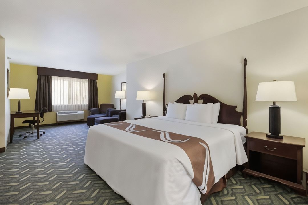 Quality Inn & Suites Red Wing