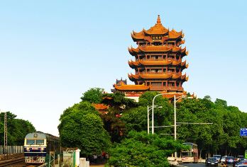 【跟着春晚游武汉】黄鹤楼+湖北省博物馆+东湖听涛景区一日游【超高性价比：门票全含，特别赠送江滩往返观光车】