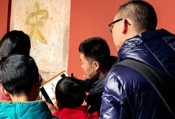 明孝陵|2.5H精讲中高级导游·15人小团·趣味讲解含耳麦【[金牌说讲师团]行业资深讲师和金牌导游，只做深度讲解，保证讲解质量！】