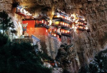 悬空寺+应县木塔+大同土林一日游【含门票导游电瓶车可选登临】【[含登临套餐须知]1、不保证登临成功；2、如果当日登临不成功导游退费。3、60岁老人需自己预约登临票】