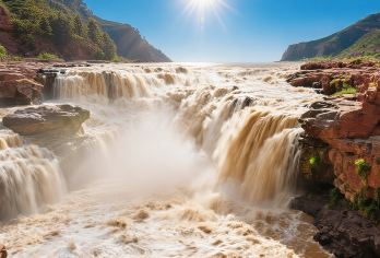 山西黄河壶口瀑布旅游区一日游【全程高速，19座旅游直通车】【[出行无忧]临汾起止，全程高速，鼓楼、平阳广场、火车站、锣鼓桥、高铁站、城西客运站均可沿途接送；】