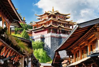 丽江香格里拉一日游【虎跳峡+独克宗古城+依拉草原】可选松赞寺【[当天往返]含回程含高速过路费，把时间留在游玩上!】