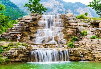 山西临汾云丘山景区一日游【参观“华夏农耕文明活化石”[千年古村“塔尔坡”]】