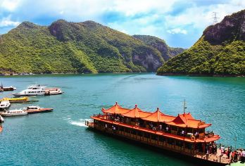 【16人团•宜昌5A景区】清江画廊+武落钟离山+倒影峡一日游【[安心畅游]多套餐选择，满足个性化出游需求。总有一款适合您！纯玩0购物。】