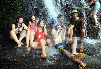 三亚呀诺达热带雨林一日游【独立私团上门接送含上下山空中缆车】【呀诺达热带雨林，坐落在北纬18°原生态热带雨林之上，是名副其实的“天然氧吧”】