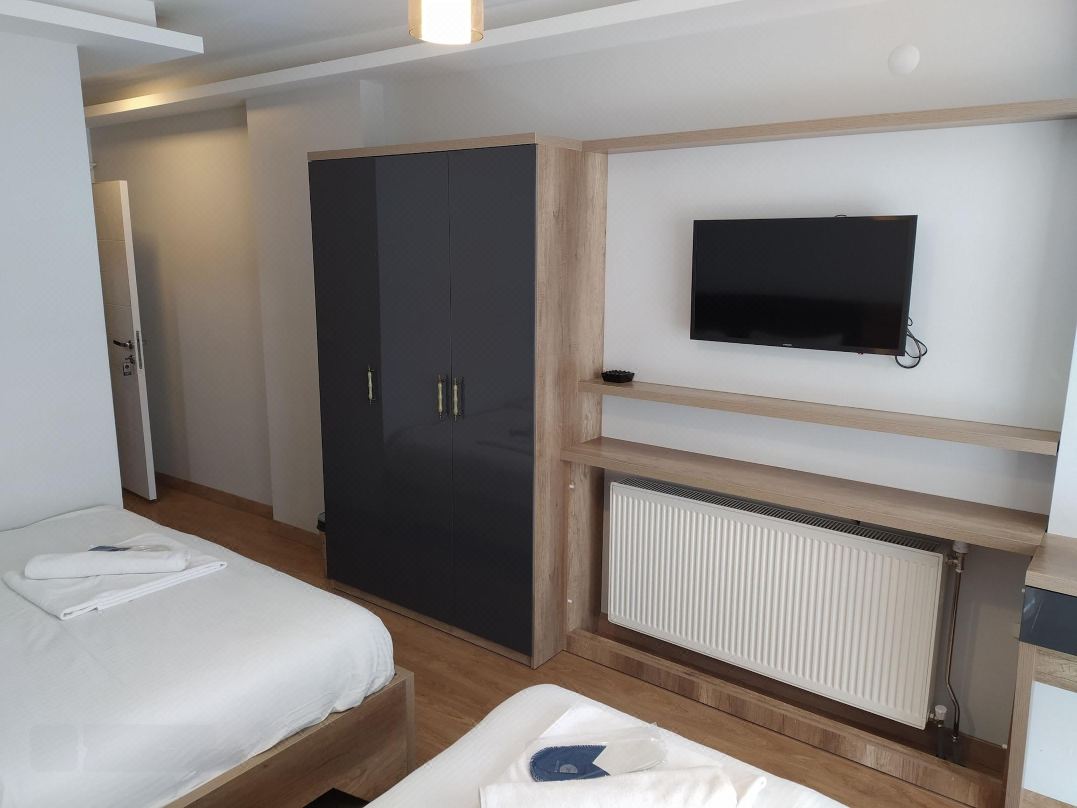 Akdeniz Van Otel