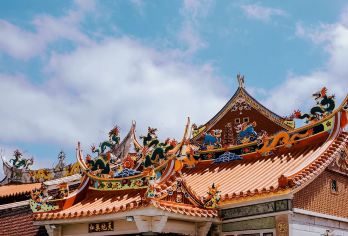 洛伽寺+十里黄金海岸+梧林古村落+蟳埔村【独立团不拼陌生人】【[纯玩私家小团]福州市区酒店上门接送，晚出发不赶早，感受小而美，人少更自由】