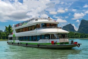 漓江四星船/三星船+银子岩1日游【可选千古情/印象演出】【全程臻享之旅，享用美味中式自助餐！】