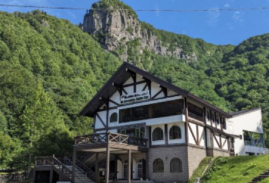 日本北海道札幌-羊蹄山-洞爷湖昭和新山【中文专车 悦享旅途】【中文专车出行，景点灵活调整，打卡经典，游玩自己定义，无需等待，专属贴心服务，尽享惬意旅程】