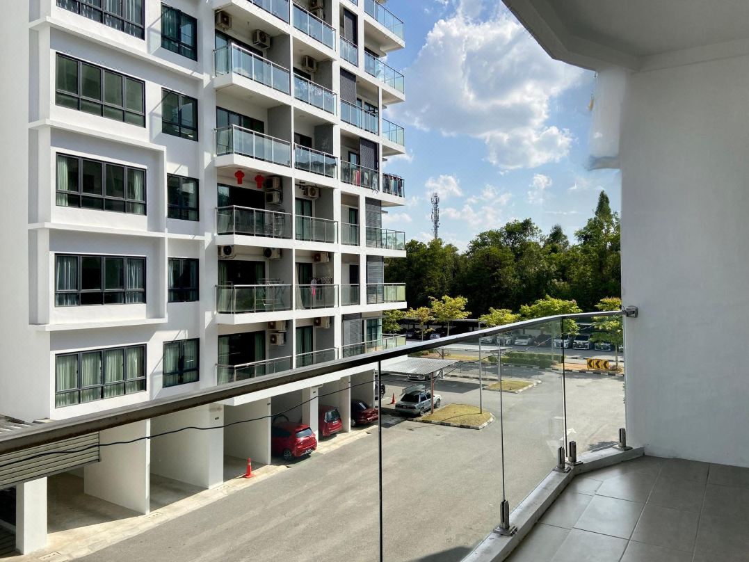 Staycation Homestay 14 P Residence Kuching Condo