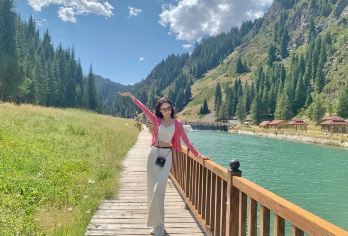 乌鲁木齐天山大峡谷+照壁山+天鹅湖【[没有套路]购买纯玩无忧团，景区内无自费项目。】