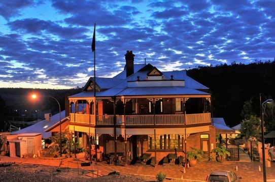 Mundaring Weir Hotel-官方