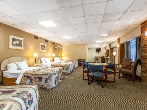 Rodeway Inn Cedar Point North