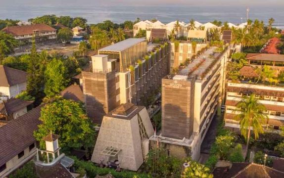 Ananta Legian Hotel