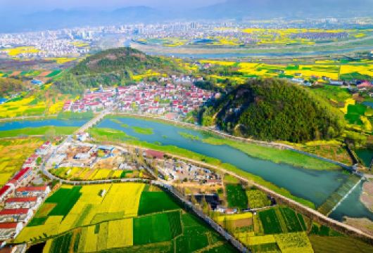 汉中勉县油菜花+天师堂+诸葛古镇+汉中博物馆+拜将坛2-6人【1.[2-6人小团]严选安全舒适车辆，当地老司机保驾护航，旅途更舒适，享受自在美好旅行。】