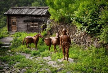 北京京西古道包车一日游【团建拓展/家庭游/五环内上门接送】【京西古道距今有数千年的历史，它所蕴涵的厚重文化底蕴和灿烂的永定河流域文化叠聚成辉！】