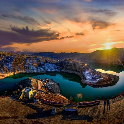 老牛湾黄河大峡谷旅游区+昭君博物院一日游