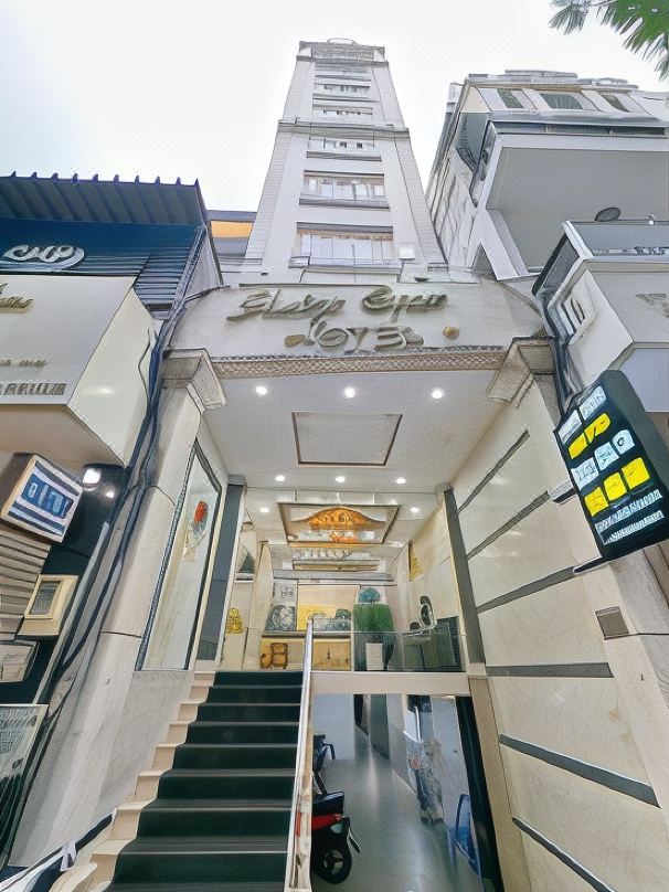 Ruby Star Hotel