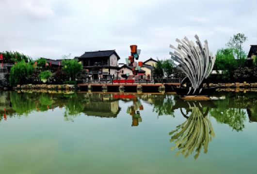 【2-6人团】石门栈道+武侯祠+定军山+诸葛古镇|可包含动车【已包含往返汉中动车票，武侯祠门票+石门栈道门票，一价全含，诸葛古镇自行品尝美食！】