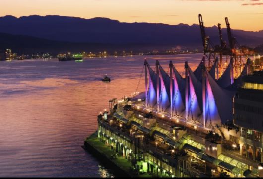 加拿大温哥华煤气镇-卡皮拉诺吊桥可定制【中文专车-舒适纯净】【中文专车出行，景点灵活调整，打卡经典，游玩自己定义，无需等待，专属贴心服务，尽享惬意旅程】