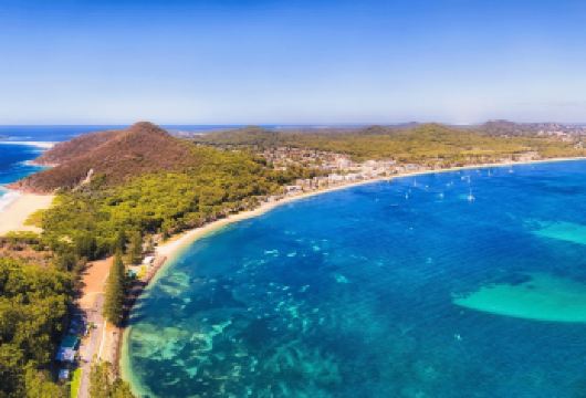 澳大利亚新南威尔士史蒂芬港观海豚一日游[含午餐, 游船]【核心服务之--澳大利亚一站式旅游平台，精心设计的境内旅游】