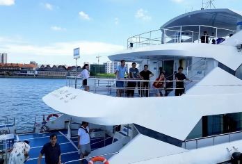 北海海上观光游半日游：游轮出海体验海上风光【乘游轮出海观光，与大海来个亲密接触，海上看北海！】