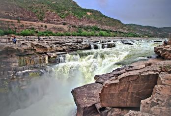 临汾出发丨酒店接丨壶口瀑布+小西天精品纯玩一日游【双世遗文化体验：佛教艺术瑰宝+黄河自然奇观】