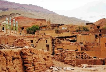 新疆吐鲁番库木塔格沙漠+吐峪沟+火焰山（万佛宫）景区一日游【纯玩无购物，高品质一日游。】