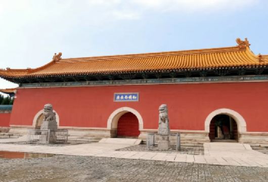 西安华山+西岳庙一日包车游【2-6人独立用车，含门票纯玩团】【[品质保证]2-6人尊享独立小团，纯玩私家团，一家一车，行程时间自由，随时返回。全程无购物！】