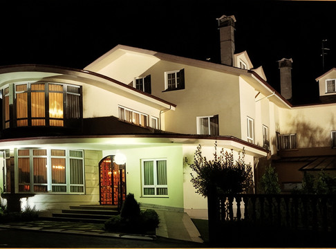 As Pontes De Garcia Rodriguez酒店住宿-Hotel Fraga Do Eume