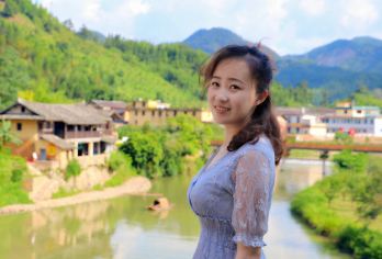 韶山毛泽东同志故居+滴水洞+刘少奇故里一日活动可选20人小团【[套餐可选]经典大团定点接，可选20人小团长沙市二环内上门接送，小众游更自由省心；代预约景点无忧出游】