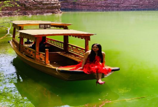 太行赤壁悬流景区一日游【忻州出发】【赤壁悬流为