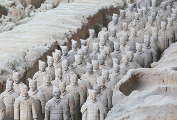 西安兵马俑+复活的军团+千古情一日游【8人团/驼铃/上门接】【[私家小团]2-8人优质小团三环内上门接送，专职司导带您游玩！】