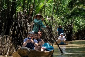 越南胡志明市古芝地道一日游【胡志明出发 中文导游14112】【利用1天时间，深入古芝地道及湄公河三角洲，开启一次历史探索之旅】