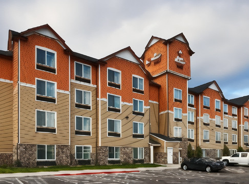 Omak酒店住宿-奥马克贝斯特韦斯特普勒斯胡椒树旅馆