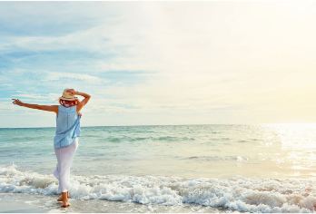 深圳市天文台+南澳蓝宝石沙滩+官湖沙滩+新大河禾塘湿地一日游【沙滩体验 | 观海景 | 绿色游 | 打卡“玻璃海”】