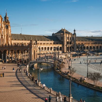 西班牙塞维利亚大教堂+塞维利亚军史博物【中文司机/可订多日】