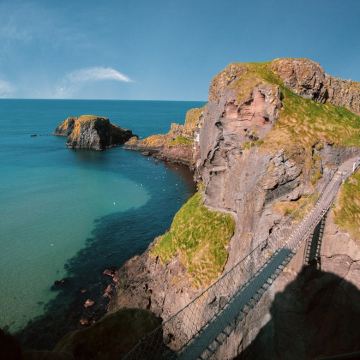 贝法/都柏林往返巨人之路+黑暗树篱+卡里克索桥+邓卢斯城堡