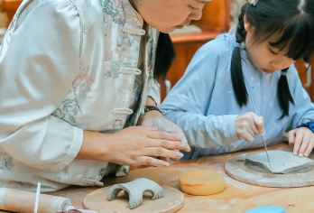 “bikego”喜洲·非遗瓦猫技艺传承&白族小院体验【传承非遗瓦猫技艺】