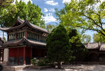 【太原晋祠讲解】 150分钟 专业讲解 精品小团 含耳麦【[导游讲师团]他们博古通今，幽默睿智，善于挖掘文物背后的故事，用有趣的方式还原历史真相；】