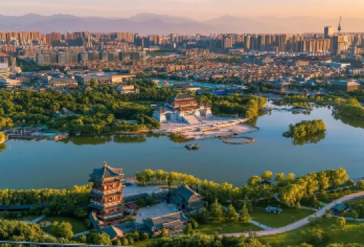 西安城墙+西安碑林博物馆+回民街+大唐芙蓉园一日游【私家团】【私家小团丨小众玩法丨纯玩无购丨独立包车丨行程可调丨随停随走丨时间自由丨上门接送】