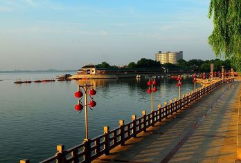 【当地接团】常德城区一日活动（诗墙河街柳叶湖湖仙岛沙滩公园）【吃常德米粉，品味一座气质不凡的小城市】