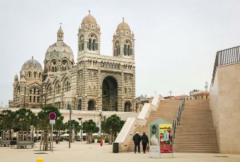 南法马赛 | 老港+欧洲及地中海文明博物馆+圣殿一日游【包车专享中文司机+24小时管家服务。】