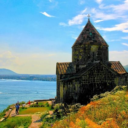 亚美尼亚埃里温塞凡湖+塞凡湖修道院+格加尔德修道院包车一日游