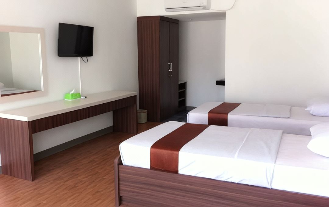 Puncak Village Hotel & Kampung Main Puncak