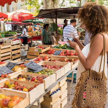 法国戈尔德+鲁西永+泉水城+普罗旺斯集市：吕贝龙乡村全景之旅