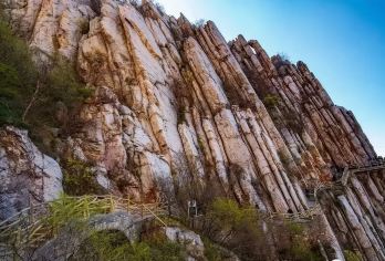 少林寺一日游【1-12人专车专导精致独立小团 +观武术表演】【[舒适体验]家庭包车私享小团，亲子出游，公司团建，不和陌生人拼团，1单1团更舒适。】